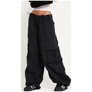 MOTEL Fabio Wide Leg Cargo Trousers In Black